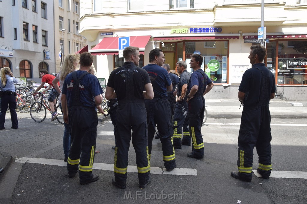 Feuer Koeln Deutz Deutzer Freiheit P16.JPG - Miklos Laubert